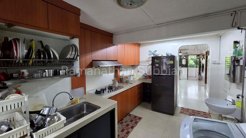 3 Room (3I) HDB for Sale in  215 Boon Lay Place - Image 9